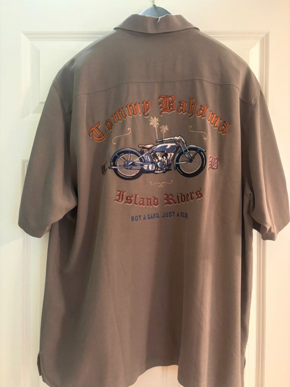 Tommy Bahama Island Riders Shirt Mens Extra-Large Silk Embroidered Limited